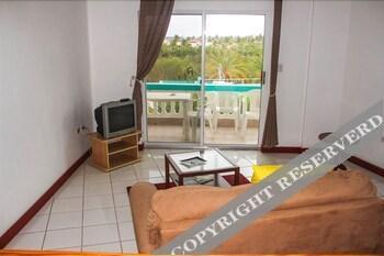 Royal Cove Hotel Jennings ภายนอก รูปภาพ